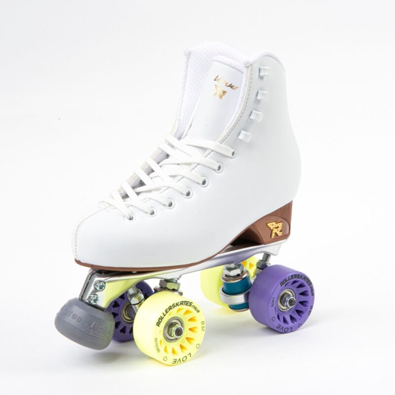 Complete Venus + Senior Skates